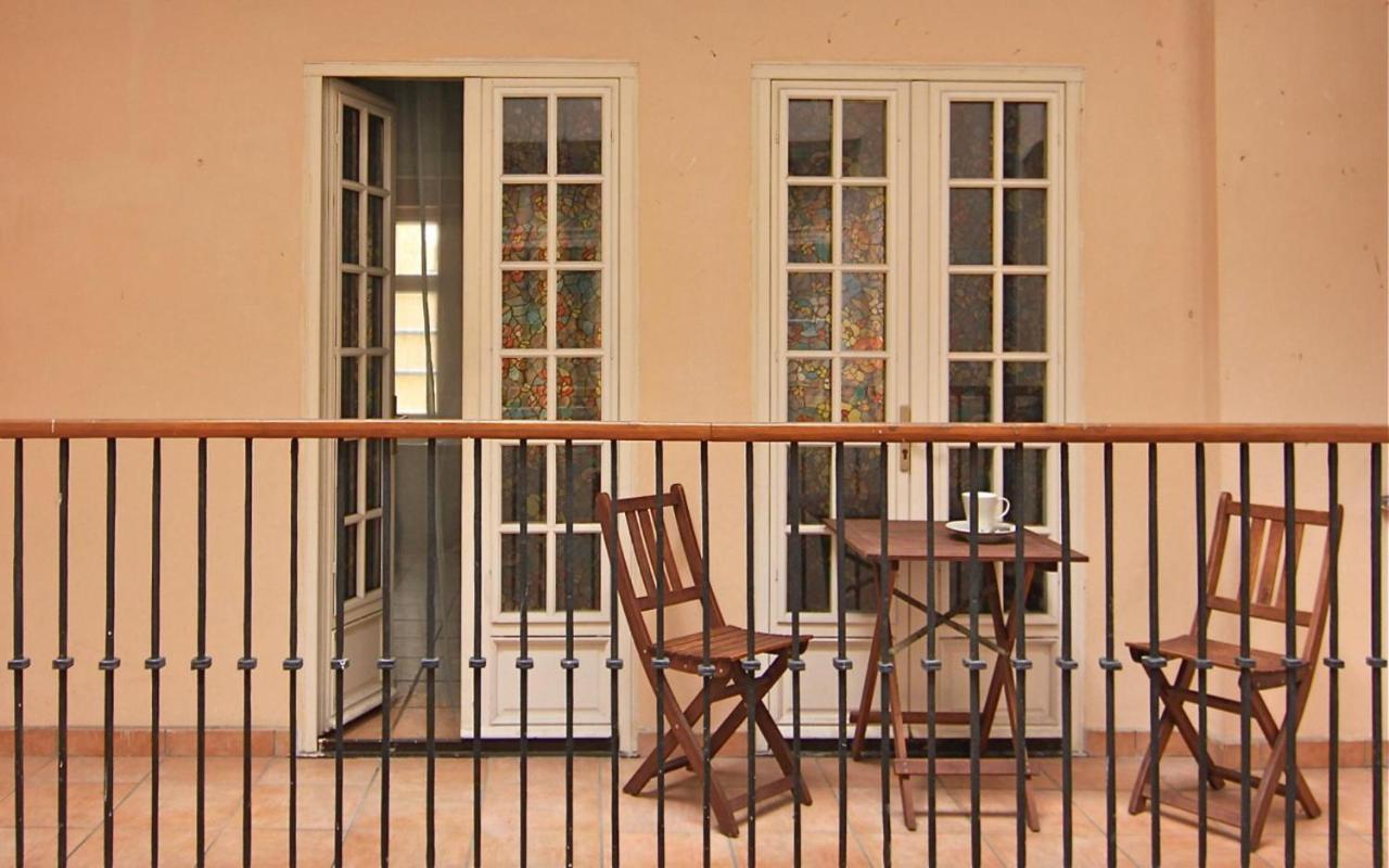 Historical Apartment With Balcony Praga Exterior foto
